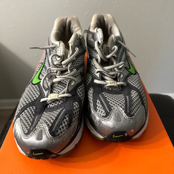 Nike Men’s Air Zoom Elite - Picture 5 of 6